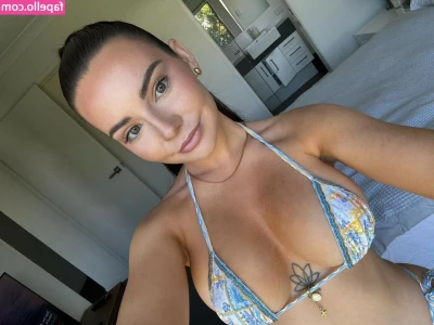 Cher Quinn [ cher-quinn-1 ] - Suck slave