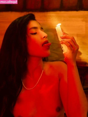 lia_mar_ [ lia-mar ] - What sexy content should I do first?