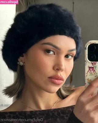 erisonice - Hey babe❤️ Happy Sunday! I’ll be on all day so let me know what