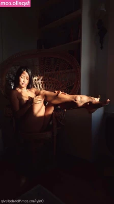 florabellafree - I love making my fat pussy cream 🥹