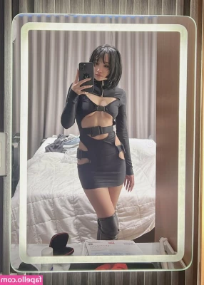 leezipotato - Want to watch Netflix and cuddle