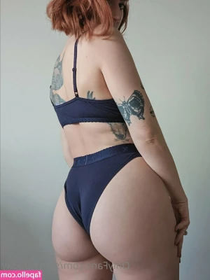 soft_n_spooky [ soft-n-spooky ] - Never came from my prostate before 😍😍😍😘 sending video