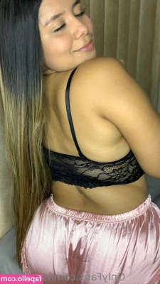 issahot30 - What do you want to do when you see this ass