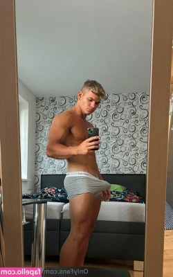 maxkingfree - Oopsie :3 you just made your little bunny squirt 🐰 🖤 got the
