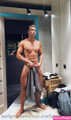 maxkingfree - Happy new year my dear fans