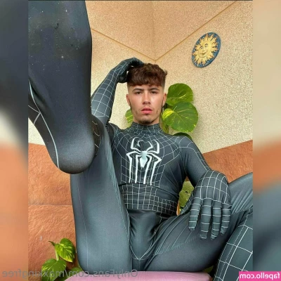 maxkingfree - It's time to be dirty 😜💦  If you like how I play with my