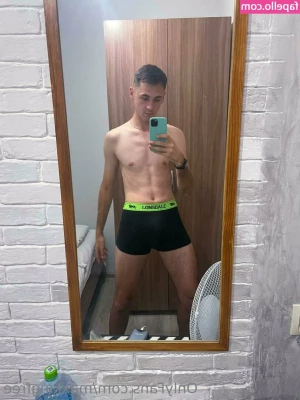 maxkingfree - all you need is love and a dog🐕💋