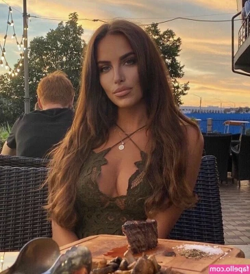Simona Leskovska [ simona-leskovska ] - I m available today for sexting  one-on-one live sessions  and more 