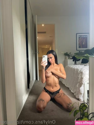 Emily Tyrrell [ emily-tyrrell ] - I love getting wet