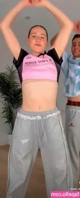 Jasmin Arndt [ jasmin-arndt ] - Holy mother of Moses, a fresh wax makes me feel so sexy 🥵🔥