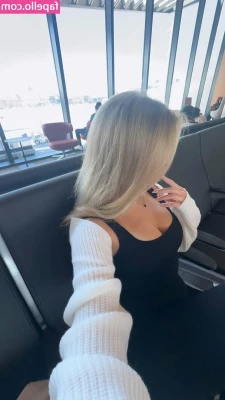 Katalina Cartmel [ katalina-cartmel ] - Do you want to see me go live? Let me know what day works best (: