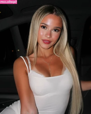 Katalina Cartmel [ katalina-cartmel ] - You know I feel your warmest love for me baby  And so  I m giving you