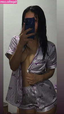 Kassandra Rodriguez [ kassandra-rodriguez ] - Gotta love a slo mo ask shake right?!