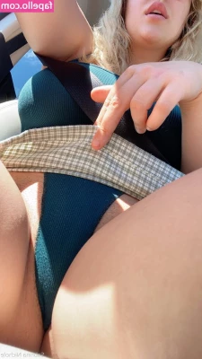 Sabrina Nichole [ sabrina-nichole-1 ] - Get ready for Motley Crue and Def Leppard with me