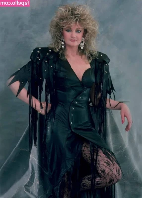 Bonnie Tyler [ bonnie-tyler ] - FREEBIES? Make sure you renew your subscription for $9.99 to receive
