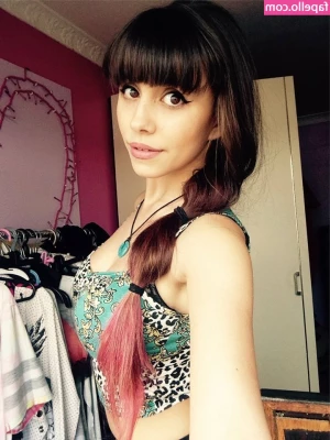Soheila Clifford [ soheila-clifford ] - Titty Tuesday