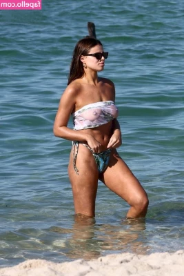 Brooks Nader [ brooks-nader ] - Can t wait to go to the beach and wear swim suits