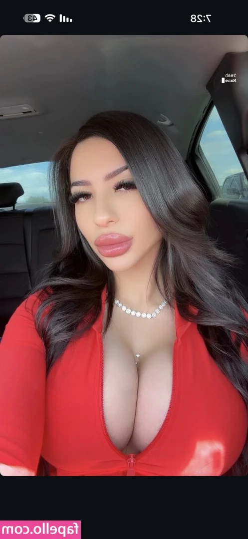 Theonlyjulissanicollle - Tanning