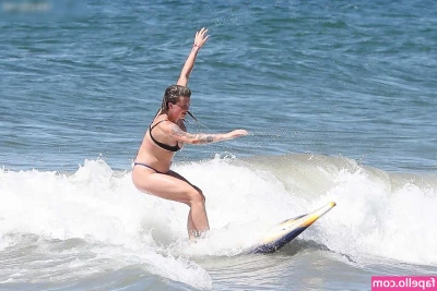 Ireland Baldwin [ ireland-baldwin ] - Y'all know the drill, I'm out one I'm horny, buy me a drink and get