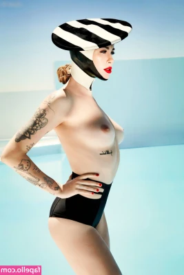 Ireland Baldwin [ ireland-baldwin ] - I’m horny
