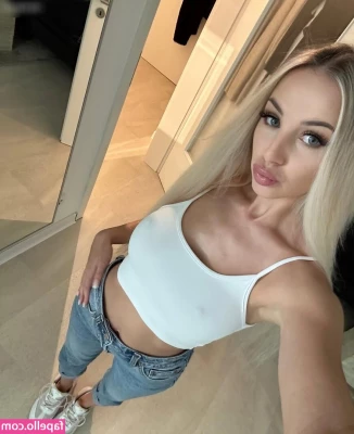 Alexandra Leonhard [ alexandra-leonhard ] - So hot