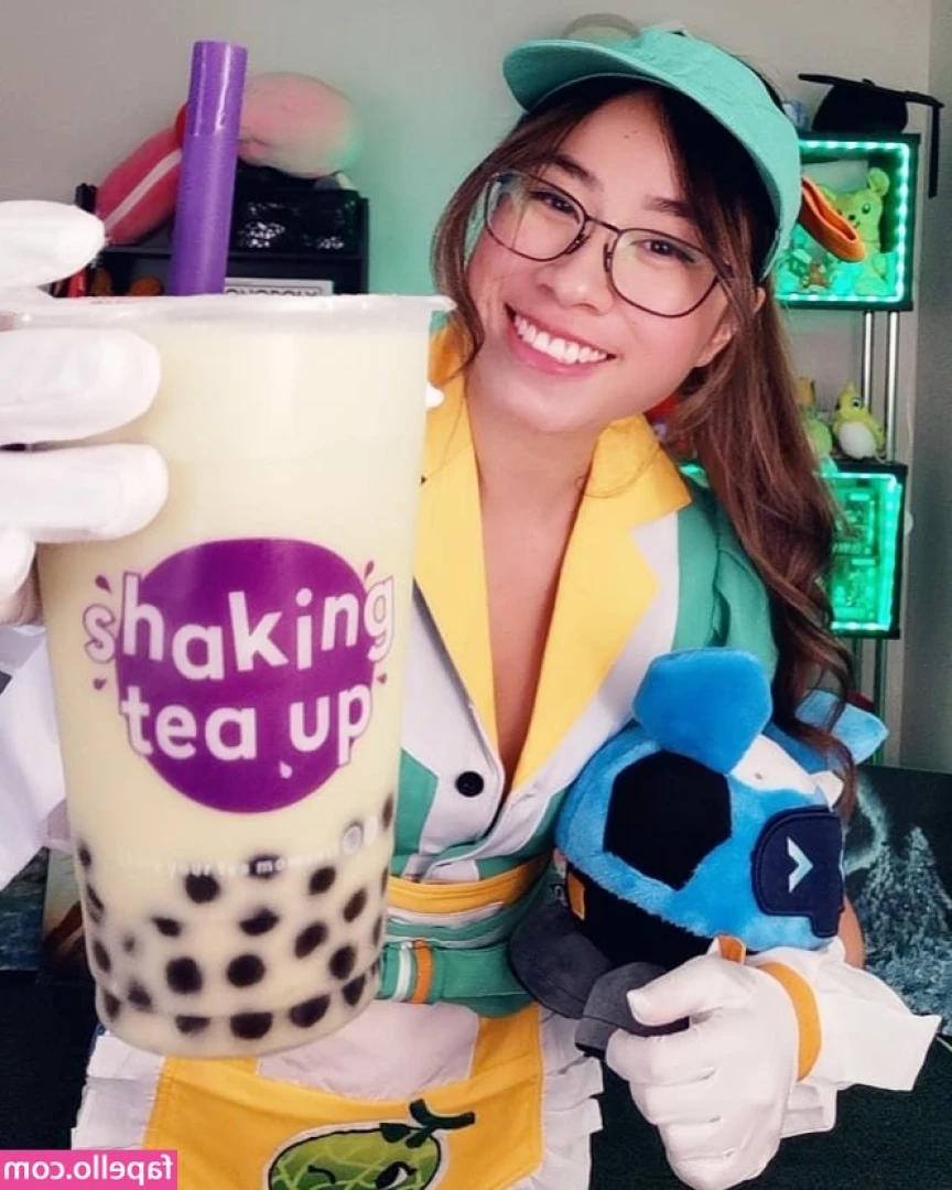 Oasisonoverwatch - Every 50 posts you like is $10 off a menu item of your choosing🖤