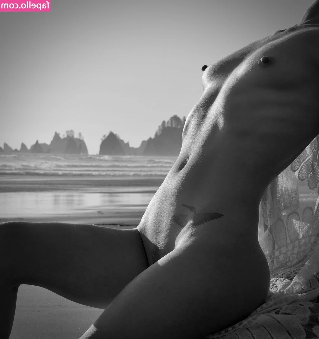 luminousdark - Your face needs to be here too... But buried in my pussy.