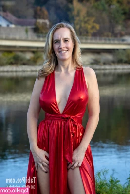 Tabi Poe [ tabi-poe-2 ] - Hmmmmm leave just the tip