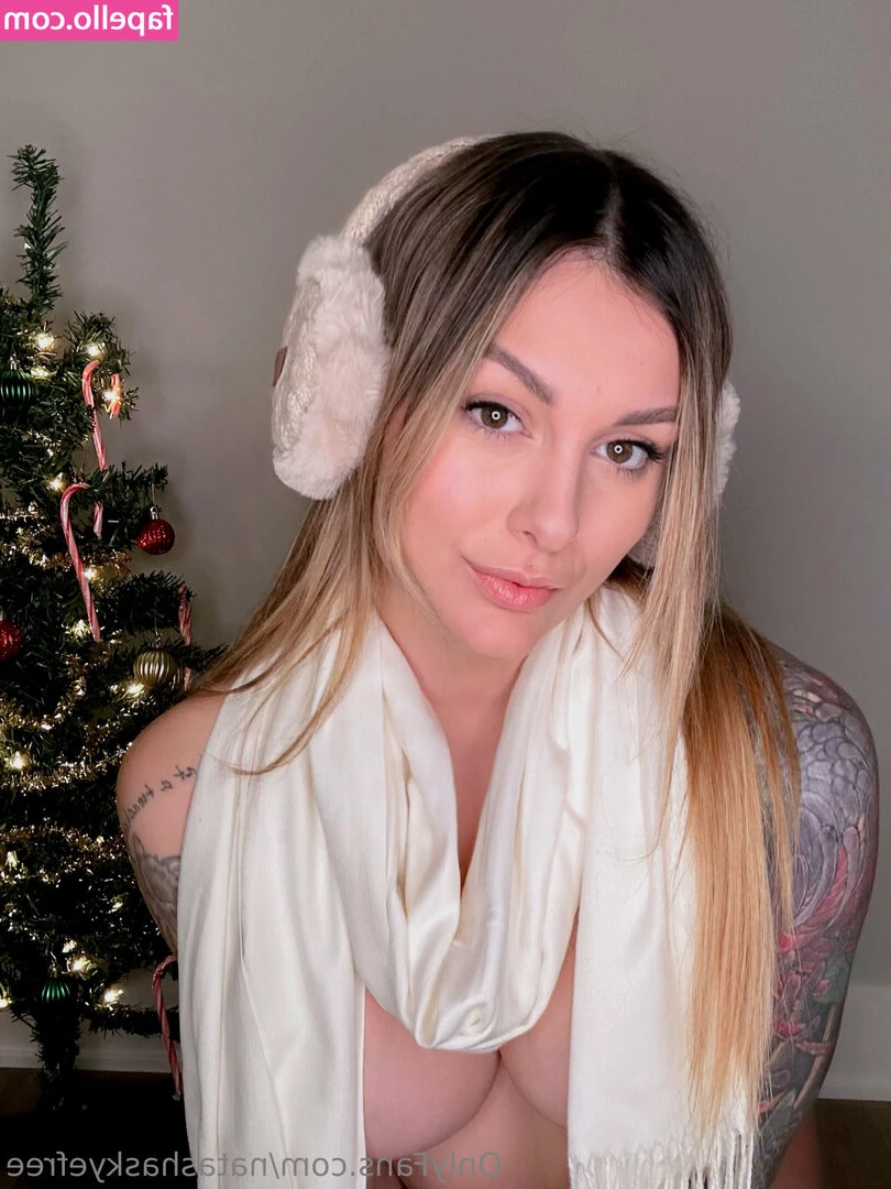 natashaskyefree - Tip  10 for the full 52 pic set   Tip  35 for the full 52 pics set