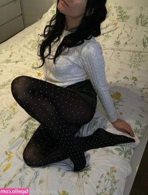 Naturefeetart - Wanna watch her bounce on that cock