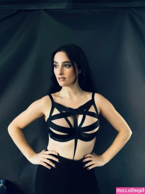 Banks - which cheek looks like it needs a handprint more