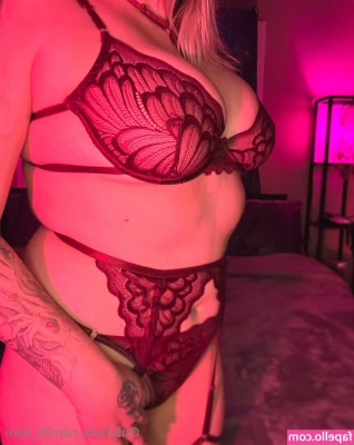 lil_lexii [ lil-lexii-3 ] - Who wants it