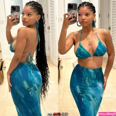 hallebailey - How is your evening?❤️❤️