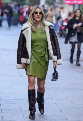 Ashley Roberts [ ashley-roberts ] - When the outfit speaks louder than words