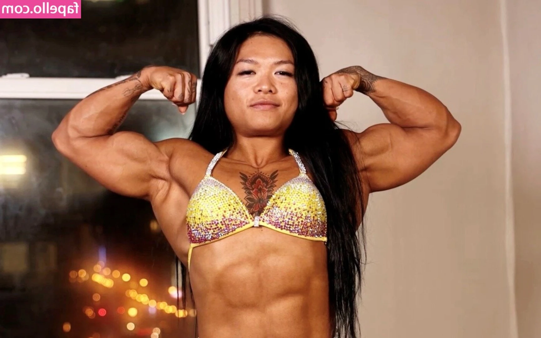 Marilyn Yee Tong [ marilyn-yee-tong ] - Ready for your cock to slide in 😜