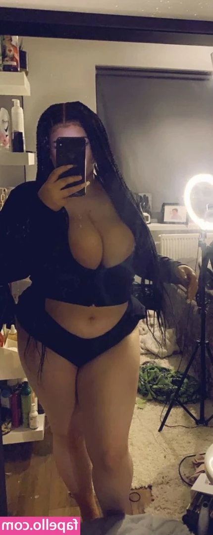 Erin Brock [ erin-brock ] - ¿who likes creampies? 💦😈