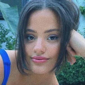 Sarah Jeffery