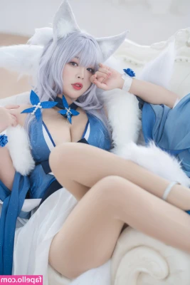 niyeye2019 - Wanted milk on my cookie but in my mouth works too