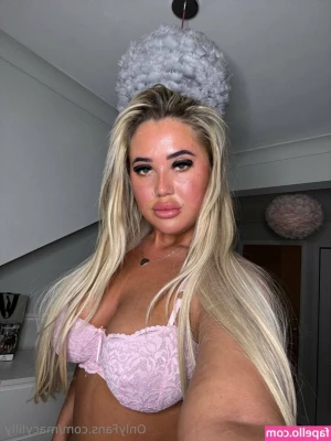 macylilly - MERRY CHRISTMAS  join me now on my onlyfans com mydreamzworld to see