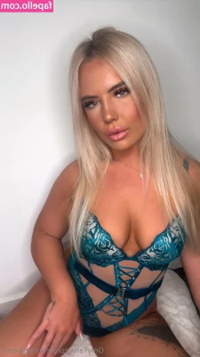erinleighxoxo - Who wants to talk with me? 👅