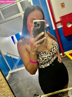 negrapomposa_28 [ negrapomposa-28 ] - I m only ever able to post when I have free time  and like how my