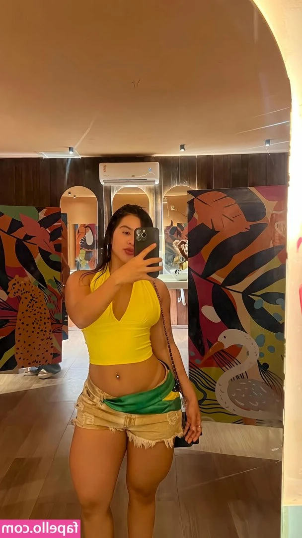 fernanda.wls [ fernanda-wls ] - Want to talk about fetishes? My only fans members get my personal