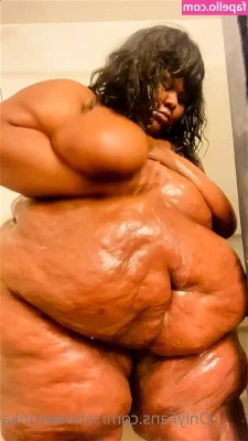 Ebony Ssbbw [ ebony-ssbbw ] - Good morning & happy Friday!! Here is a lil extended preview of