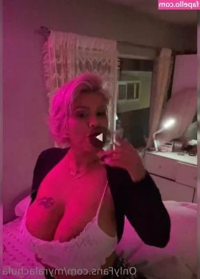 Myralachula - Do you wish my small hands were wrapped around your big cock