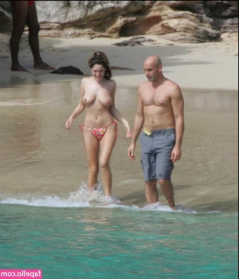 Kelly Brook [ kelly-brook ] - Patty s Dayyy