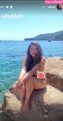 Kelly Brook [ kelly-brook ] - good morning babes!! 🥺 tributes got my pussy so wet n horny last