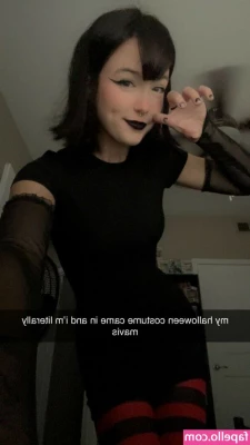 nanichloe [ nanichloe-1 ] - Some blurry and super horny morning vibes    I ve been edging myself