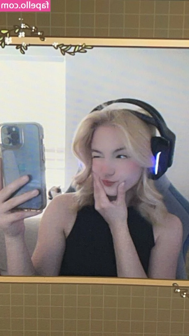 nanichloe [ nanichloe-1 ] - Rate this boobies❤️