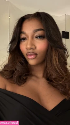Angel Reese [ angel-reese ] - I wanna be the reason you slightly tilt your phone away from others