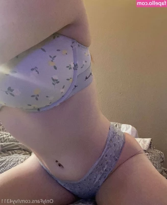 ivy4311 - I got fucked so hard this morning I was gaped and gushing jizz like